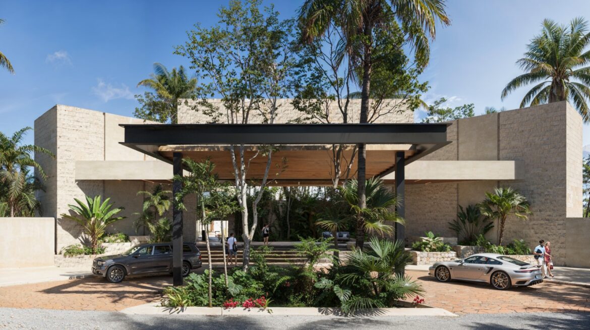 Selvareal residential lots in Playa del Carmen