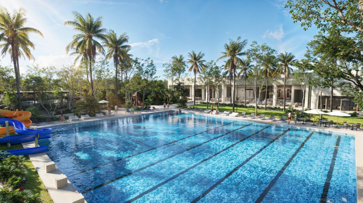 Selvareal residential lots in Playa del Carmen