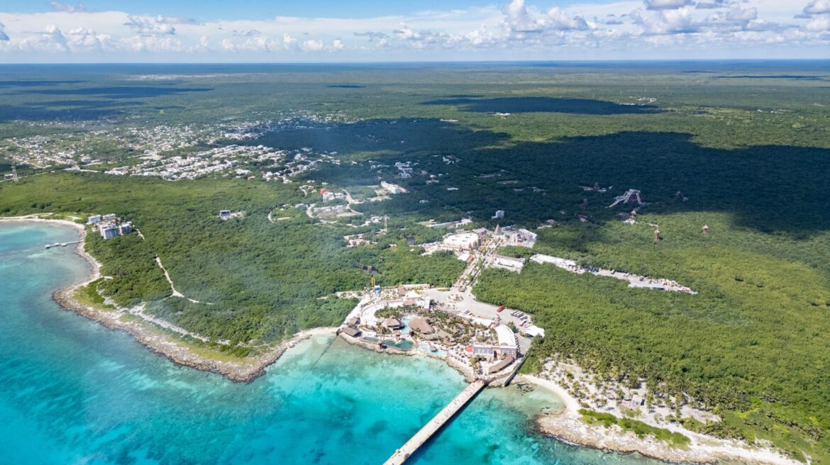 Investment lots for sale at beachfront Mahahual