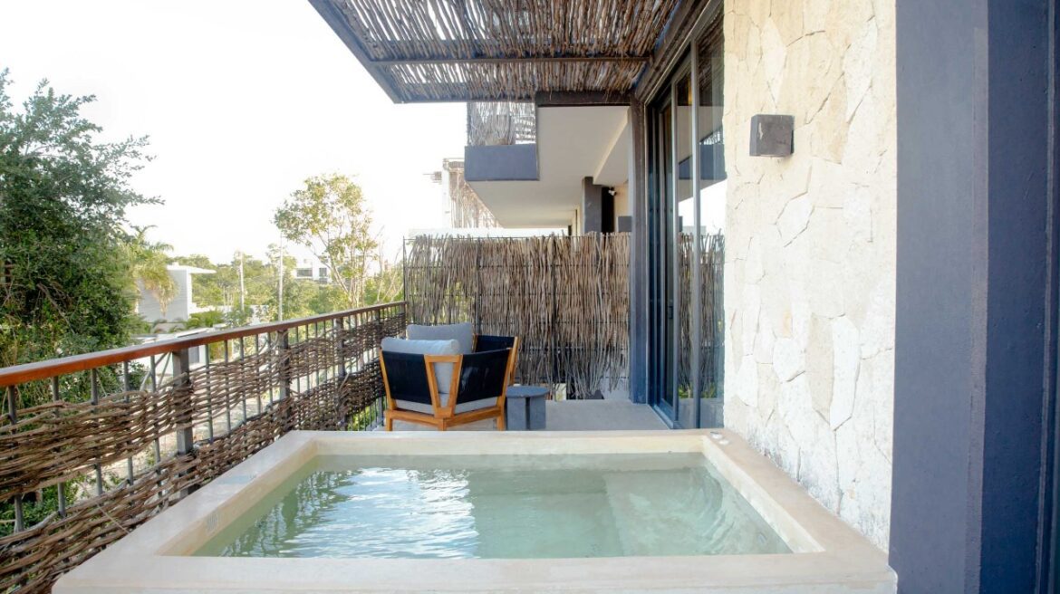 Bloom apartaments  in Tulum By Marriot 