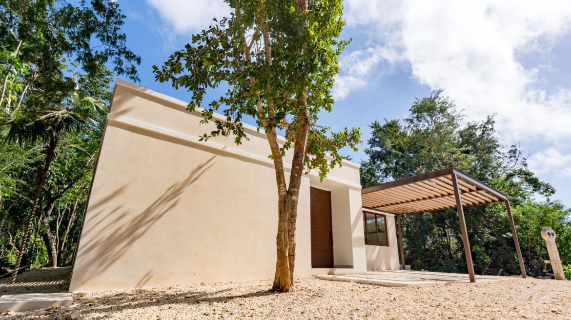 Casa Aruma in Xpuha Playa del Carmen 