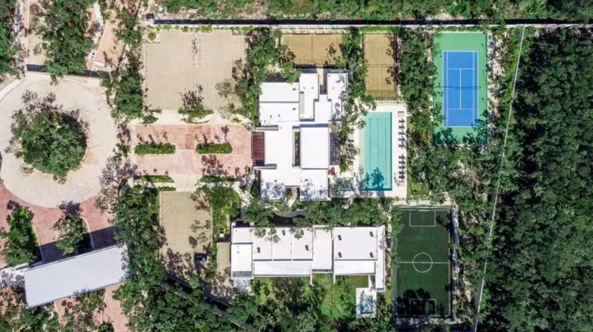 Valenia 65 Residential lot for sale in Playa del Carmen