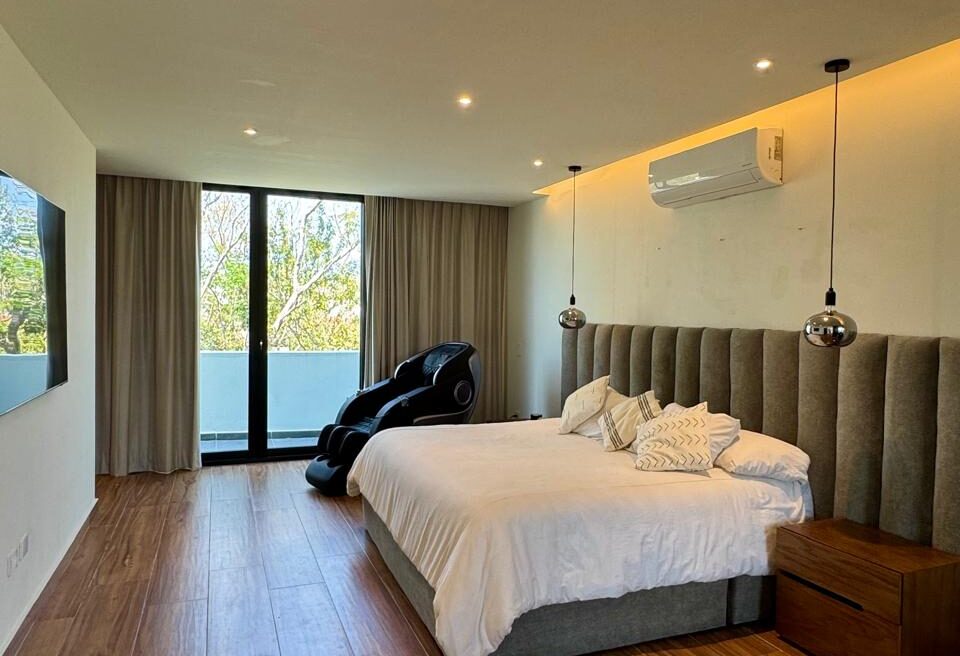 House for sale in Senderos de Mayakobá