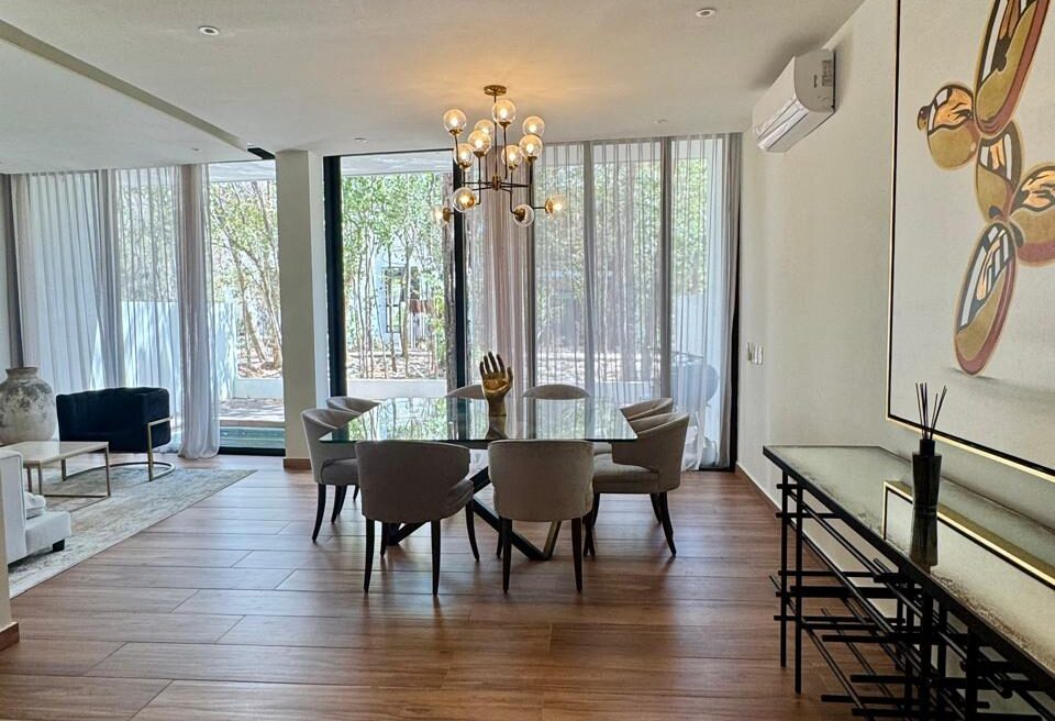 House for sale in Senderos de Mayakobá