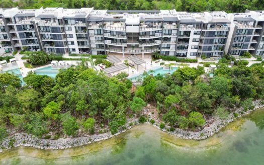 Luxury Golf-View Penthouse in Tulum Country Club – Vacation Rental Potential & Retirement Paradise