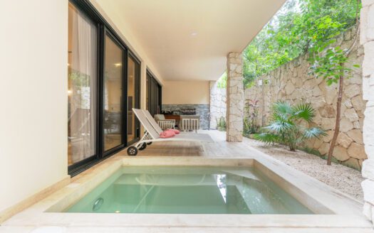 Ground-Floor Condo with Private Pool in La Veleta Tulum