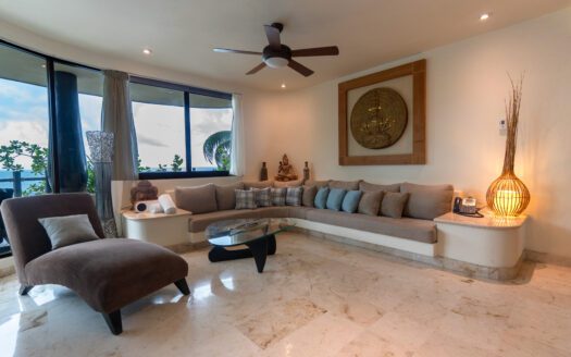 Luxury Oceanfront Condo in El Taj Oceanfront