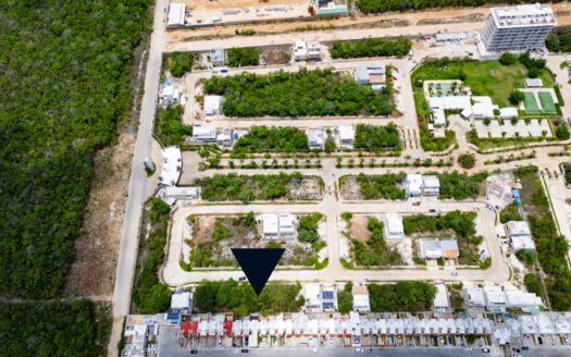 Residential Lot in Losantos Cancún