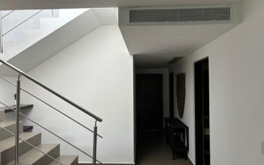 Penthouse with Private Rooftop and Jacuzzi in Playacar II, Playa del Carmen